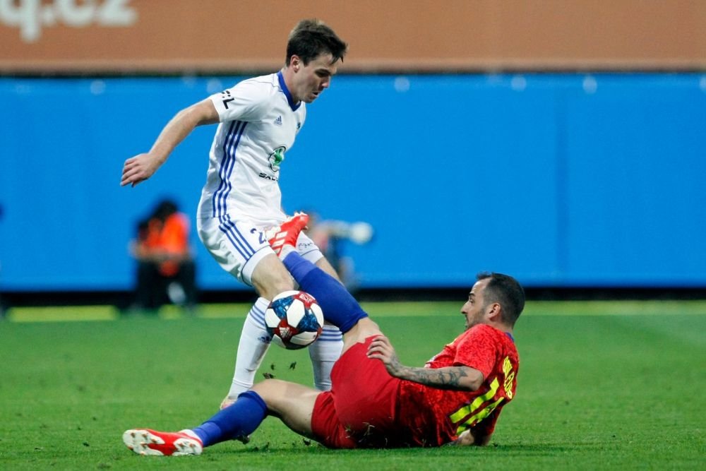 A plecat de la FCSB, iar acum a spus tot despre ce se intampla la club: 