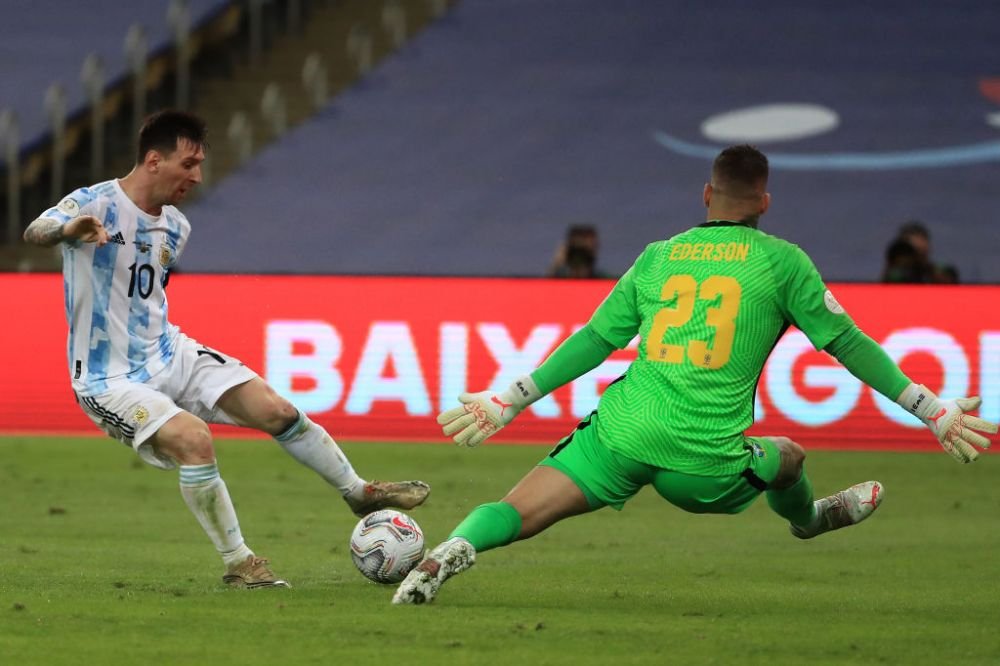 Ratare ireala a lui Messi in finala Copa America! Ce a putut sa faca dupa ce a fost lasat singur cu portarul VIDEO _6