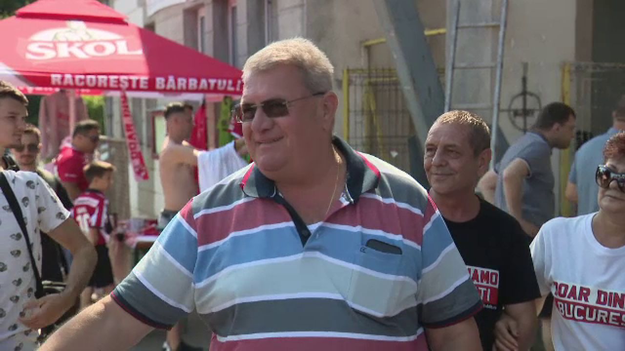 Uhrin s-a despartit in urale de fanii lui Dinamo la Cupa DDB! Imagini de senzatie. Ce au spus Muresan si Danciulescu despre Bonetti_8