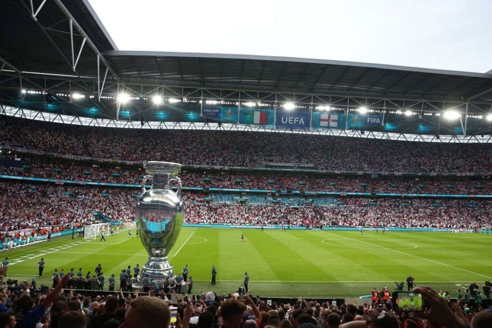 Show total inainte de finala Euro 2020 dintre Italia si Anglia! Artificii, coregrafie si un trofeu urias pentru un spectacol de poveste   _5