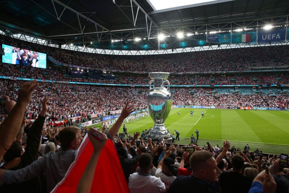 Show total inainte de finala Euro 2020 dintre Italia si Anglia! Artificii, coregrafie si un trofeu urias pentru un spectacol de poveste   _9