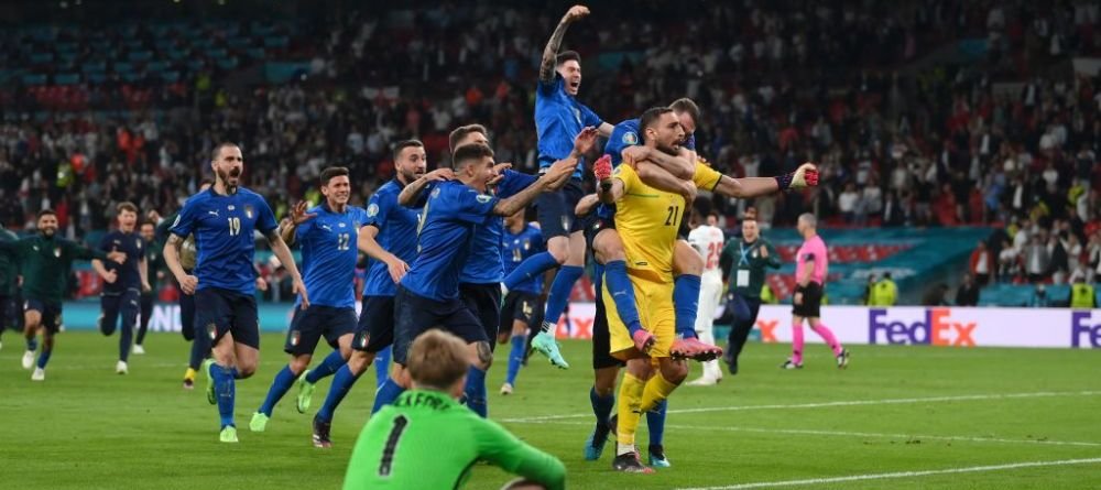 Donnarumma, jucatorul turneului de la Euro 2020! Fotbalistii laureati de UEFA la acest Campionat European _7