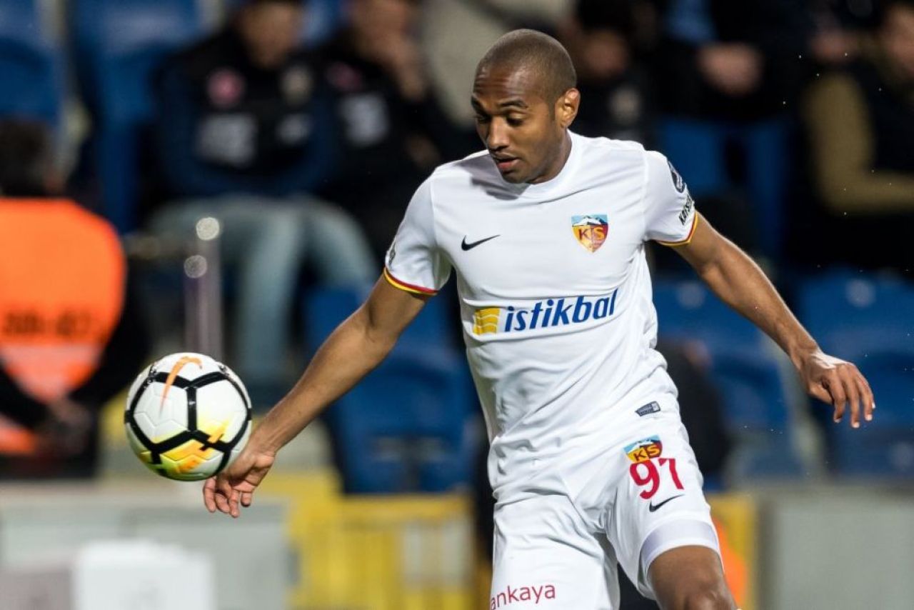 Inca un fost jucator de la FCSB a semnat cu Clinceni! William de Amorim se intoarce in Liga 1! Clubul a facut anuntul oficial_3