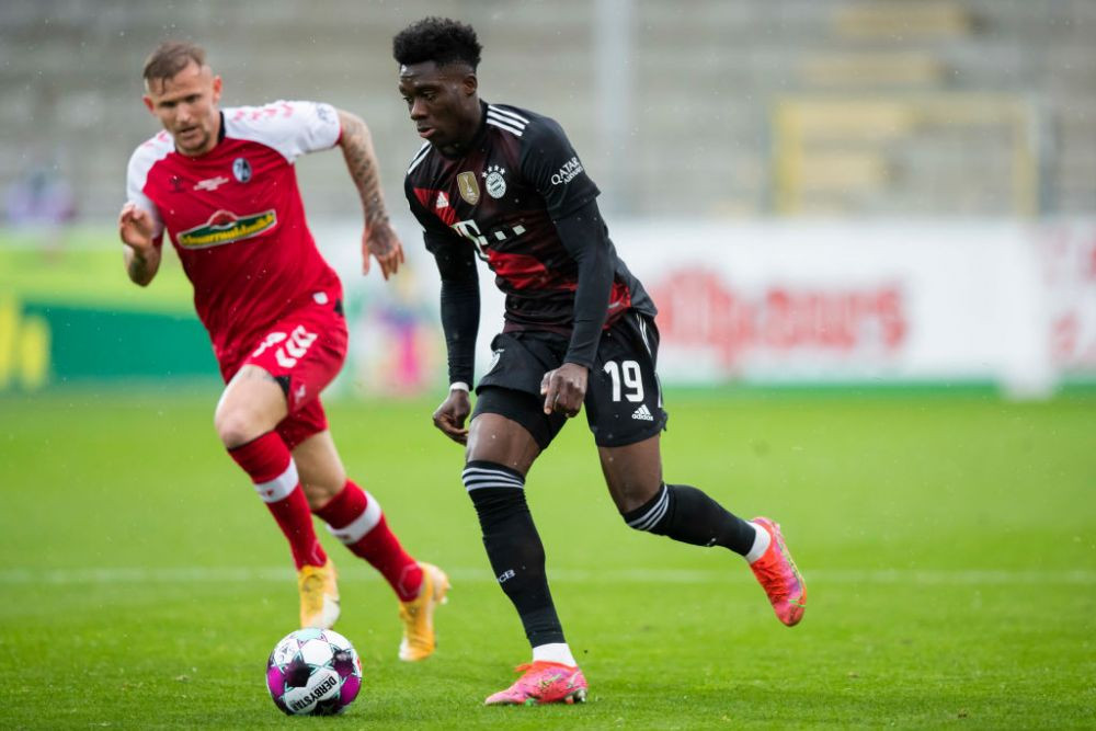 Lovitura pentru Bayern! Pustiul-minune Davies s-a accidentat grav la nationala si rateaza startul sezonului! Ce a patit