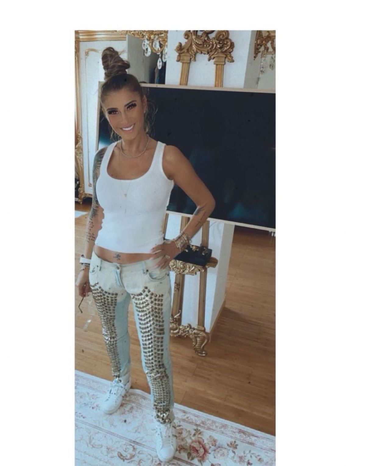 Anamaria Prodan, audiata la DNA! Ce a declarat impresarul cand a iesit din cladire _7