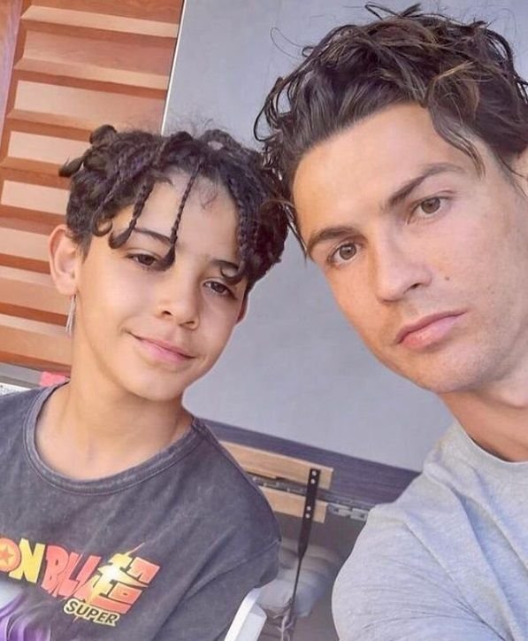 Georgina Rodriguez, noi postări din vacanță! Cum se relaxează alături de Cristiano Ronaldo: „Iubindu-te pe mare”_5