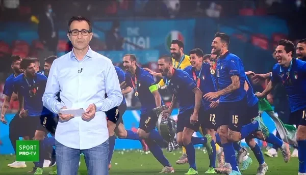 Imagini nebune din Italia! Modul inedit prin care un suporter a sarbatorit triumful Italiei la Euro 2020