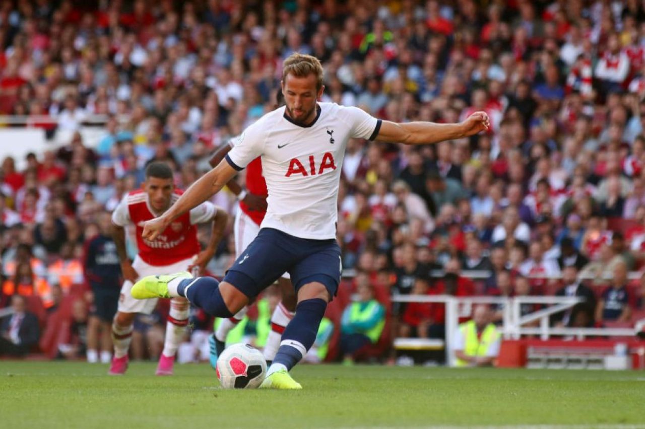 Manchester City s-a reorientat spre un alt atacant de marca. Pe cine vor sa aduca dupa refuzul categoric primit de la Tottenham pentru Kane _2
