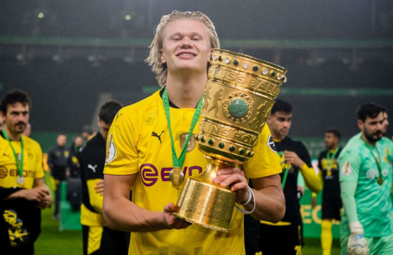 E dorit de toata Europa, dar s-a prezentat la reunirea lotului Borussiei Dortmund! Imagini cu Haaland, dezlantuit la primul antrenament _3