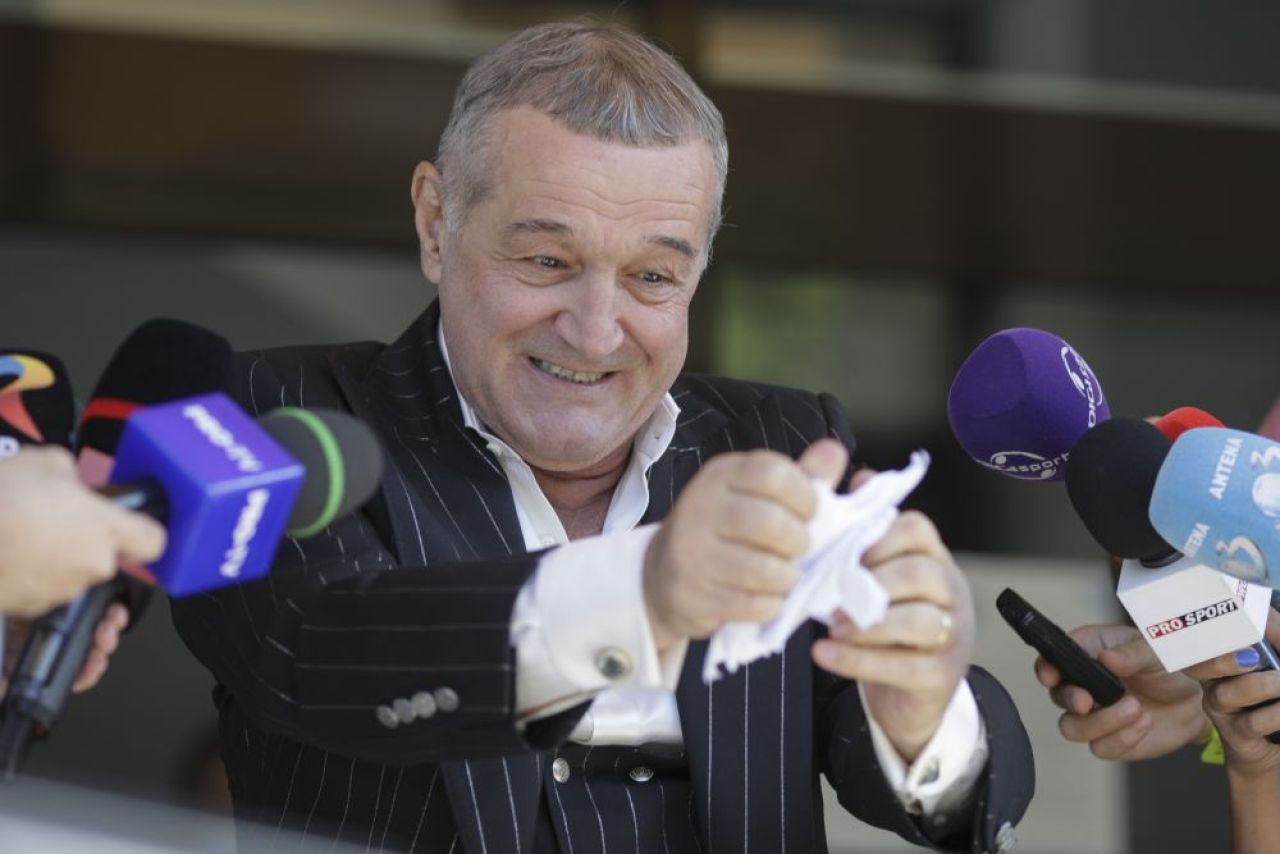 Probleme noi pentru Gigi Becali! Patronul FCSB, sanctionat de FRF pentru intamplarile din sezonul trecut! Cat trebuie sa plateasca_4
