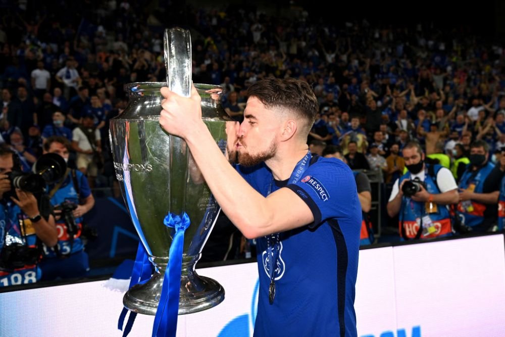 Surpriza in cursa pentru Balonul de Aur. Cine e jucatorul pe care L'Equipe l-a 'urcat' pe podiumul favoritilor _4