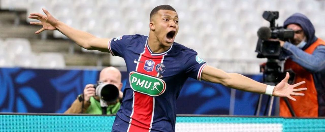 PSG vrea sa il pastreze pe Mbappe cu orice pret! Salariul urias care il va face pe francez cel mai bine platit jucator din lot_2