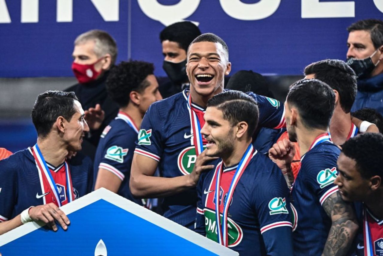 PSG vrea sa il pastreze pe Mbappe cu orice pret! Salariul urias care il va face pe francez cel mai bine platit jucator din lot_5