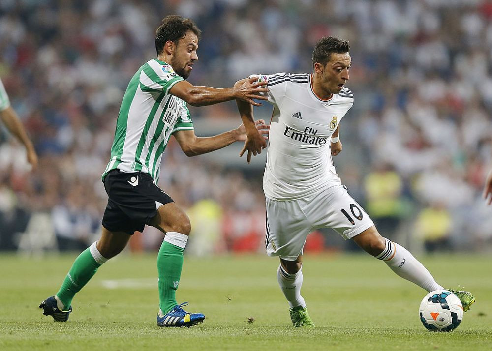 Iubita ta s-a culcat cu tot vestiarul lui Inter si al lui Milan! Ozil, ultima victima a lui Florentino Perez. Ce a putut presedintele lui Real sa spuna despre fotbalist