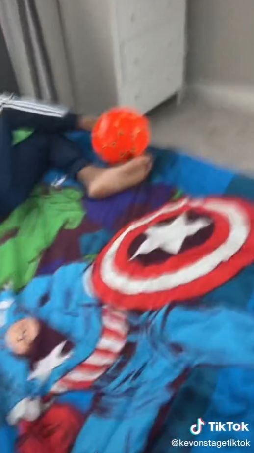 Reactie geniala a unui barbat cand a aflat cat castiga Messi! Ce a putut sa ii faca fiului sau: 