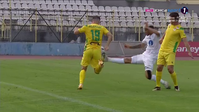 Intrare de K1 a unui fotbalist de la Gaz Metan! Arbitrul Gaman a aratat primul cartonas rosu al sezonului_14