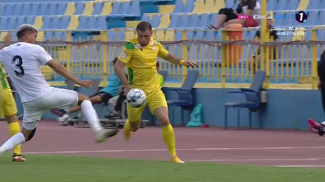 Intrare de K1 a unui fotbalist de la Gaz Metan! Arbitrul Gaman a aratat primul cartonas rosu al sezonului_15