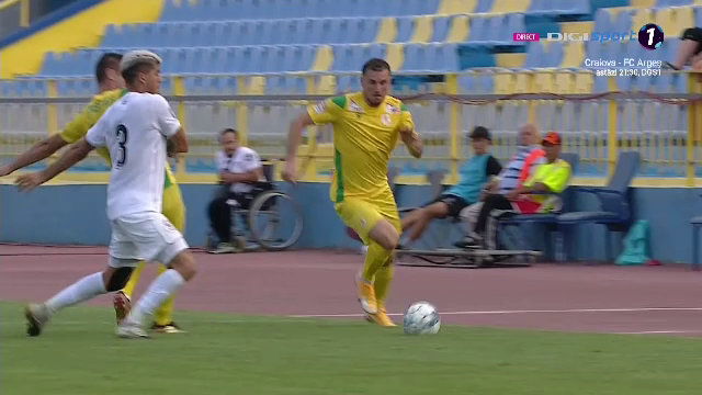 Intrare de K1 a unui fotbalist de la Gaz Metan! Arbitrul Gaman a aratat primul cartonas rosu al sezonului_18