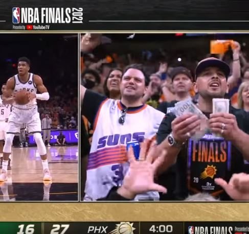Momente ireale surprinse in direct! Faza care face inconjurul lumii: un fan s-a apucat sa isi numere banii in fata camerei, in timpul meciului din NBA_5