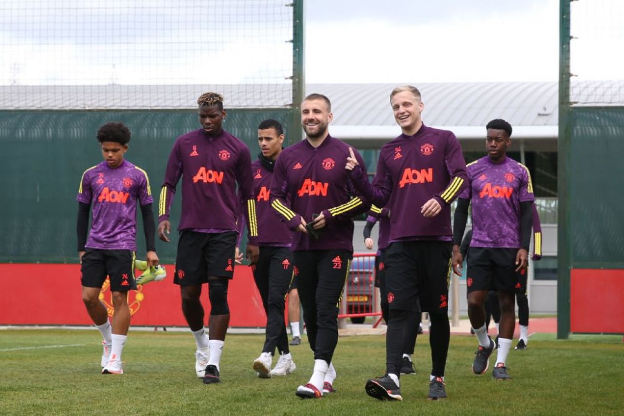 Barcelona pregătește un transfer de top din Premier League! Pe cine dorește Koeman pe Camp Nou_1