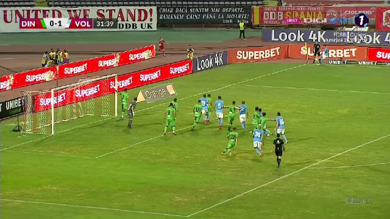 Meci nebun în ”Ștefan cel Mare”! Deian Sorescu a prins o seară de zile mari și i-a adus victoria lui Dinamo, cu un hat-trick. Aici ai tot ce s-a întâmplat in Dinamo 3-2 Voluntari_9