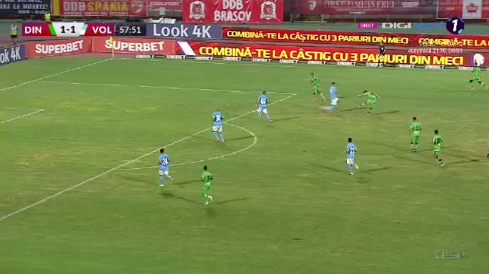Meci nebun în ”Ștefan cel Mare”! Deian Sorescu a prins o seară de zile mari și i-a adus victoria lui Dinamo, cu un hat-trick. Aici ai tot ce s-a întâmplat in Dinamo 3-2 Voluntari_14