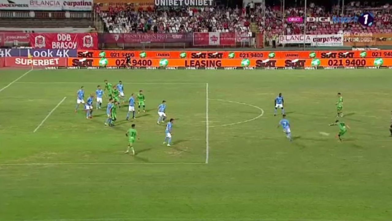 Meci nebun în ”Ștefan cel Mare”! Deian Sorescu a prins o seară de zile mari și i-a adus victoria lui Dinamo, cu un hat-trick. Aici ai tot ce s-a întâmplat in Dinamo 3-2 Voluntari_16
