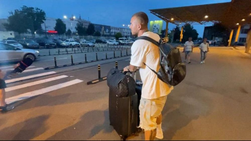 Alibec a aterizat la Cluj! Primele imagini cu internaționalul român _3