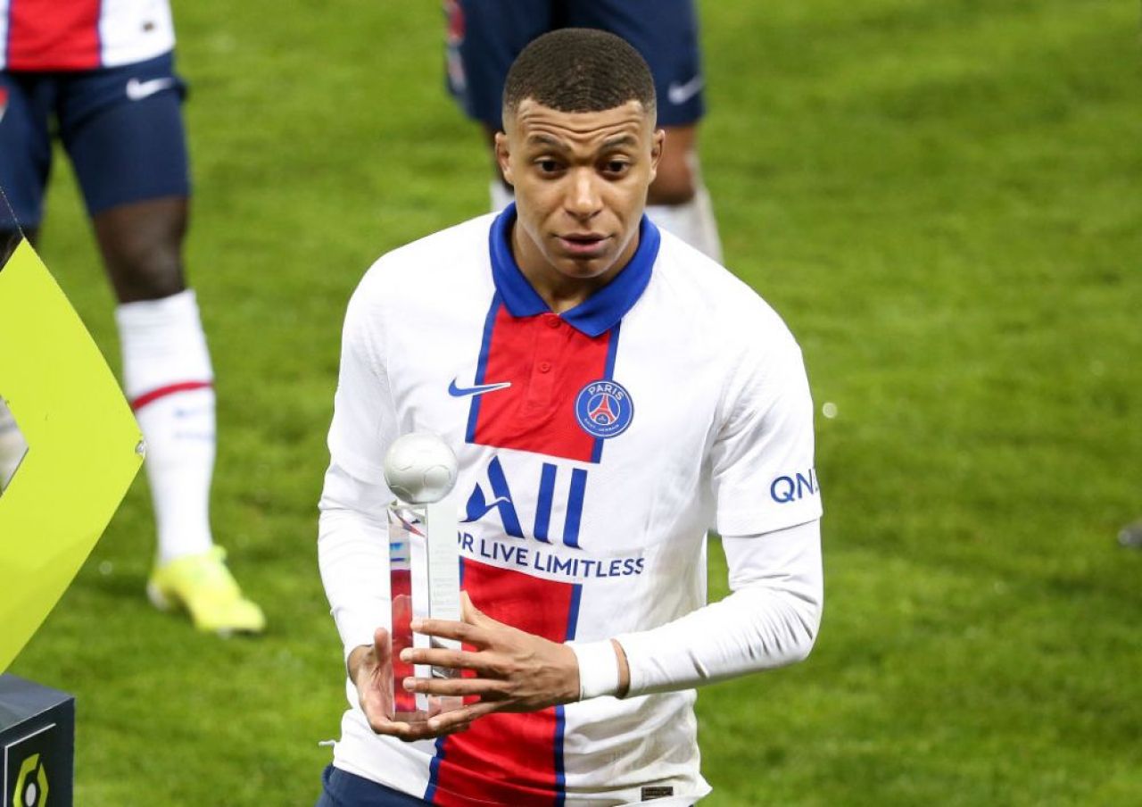 Începe numărătoarea inversă pentru viitorul lui Mbappe! Anunțul făcut de presa internațională_7