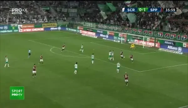 Ocazie Sparta Praga! Weisner primeste &icirc;n careu de la Vindheim, mijlocașul scapă singur cu portarul, dar șutează direct &icirc;n acesta