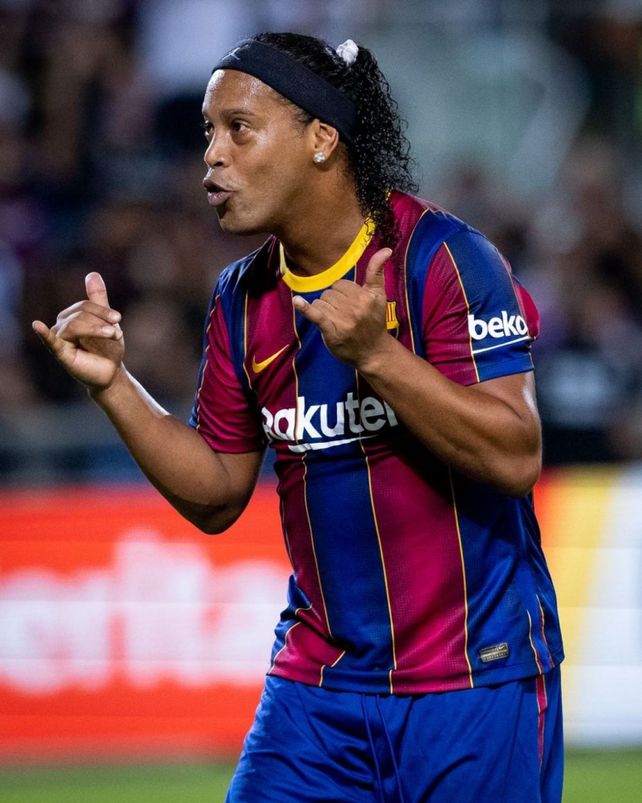 Spectacol total în El Clasico al Legendelor! Real s-a impus, dar Ronaldinho a strălucit _2