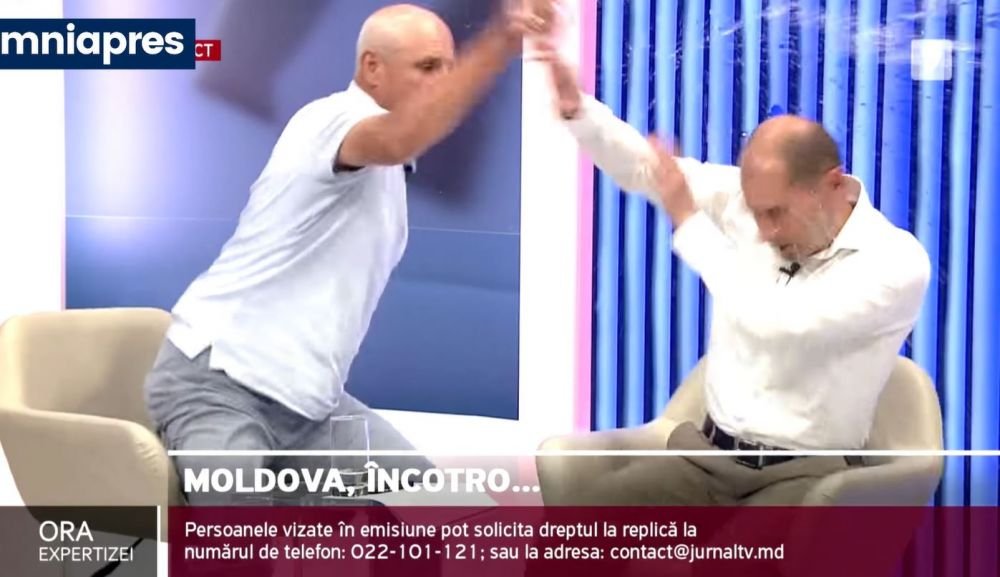 Doi politicieni s-au luat la bătaie în direct în Republica Moldova! Unul dintre ei și-a pierdut cunoștința