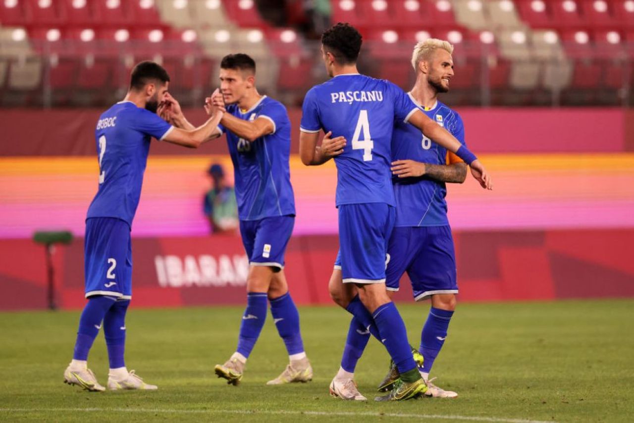 Prima reacție a lui Rădoi dupa victoria cu Honduras! Selecționerul îi atenționează pe tricolori_5