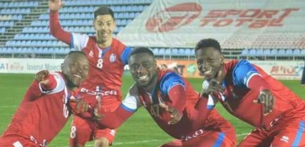 Ongenda și-a adus frații în România! Ambii jucători se află în probe la un club din Moldova_3