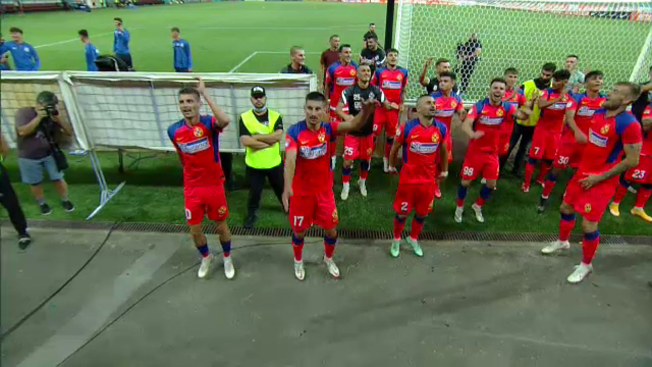 EXCLUSIV | Imagini superbe de pe Arena Națională! Jucătorii FCSB-ului s-au bucurat alături de galerie de victoria cu Shakhter_10