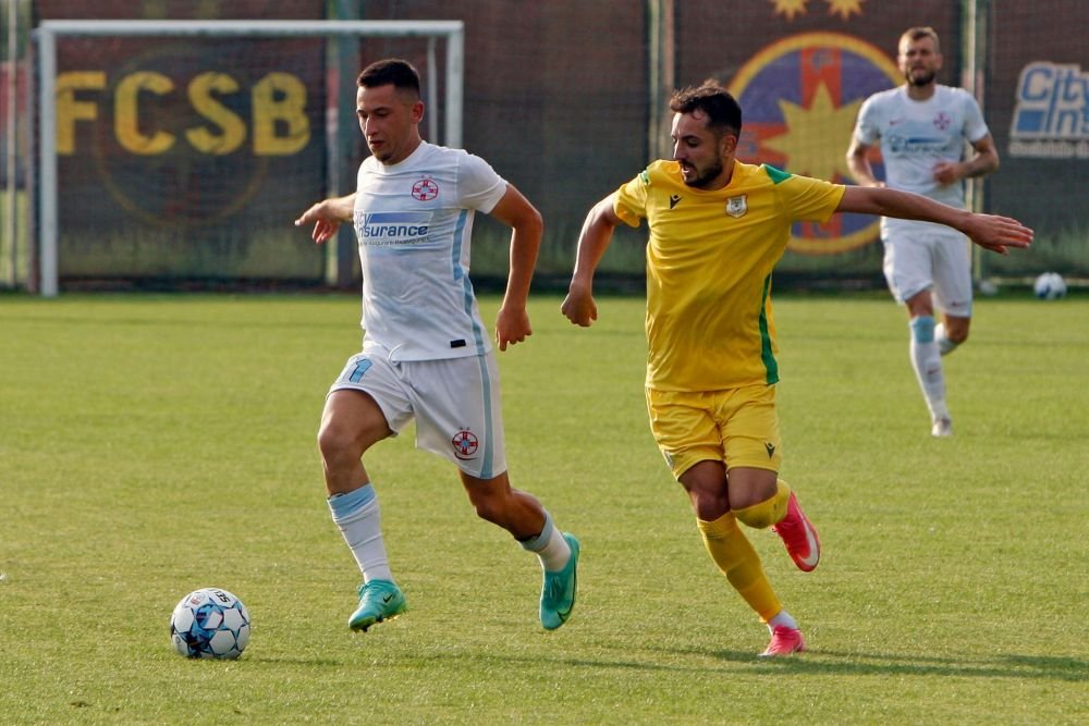 Reacția lui Todoran când a fost întrebat despre posibilul transfer al lui Moruțan! Antrenorul a vorbit și despre Vinicius_4