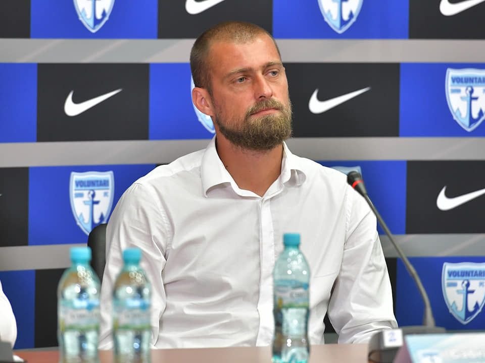 Cine nu are bătrâni, să-și cumpere! Cum arată echipa de titlu a celor mai experimentați jucători din Liga 1_4
