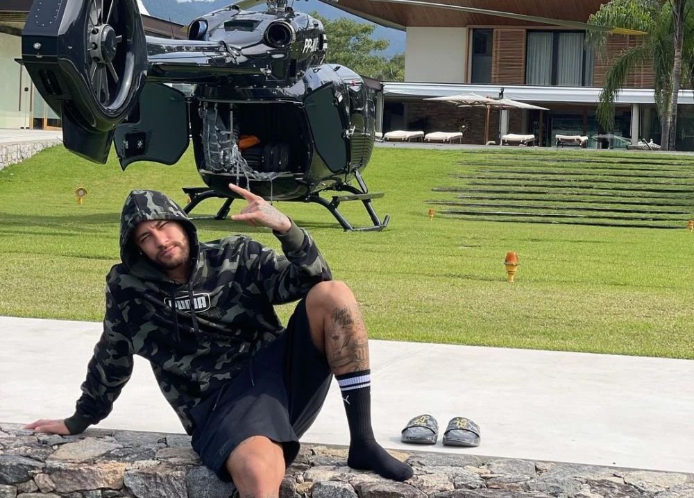 Neymar, investiție de șeic! Și-a cumpărat un elicopter personalizat de peste 15 milioane de euro. Cum arată_3