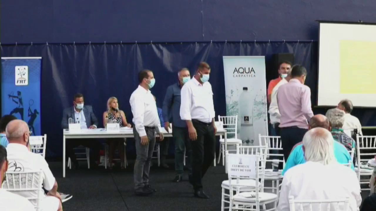 Scandal la FRT în timpul Adunării Generale! Imagini incredibile petrecute în fața lui Ion Țiriac: „Oprește ședința!”_30