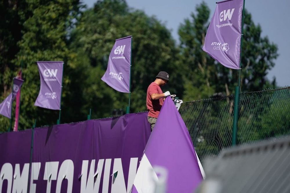 Cum arată tribuna special amenajată de clujeni pentru turneul WTA 250, Winners Open. Ce jucătoare vor participa_4