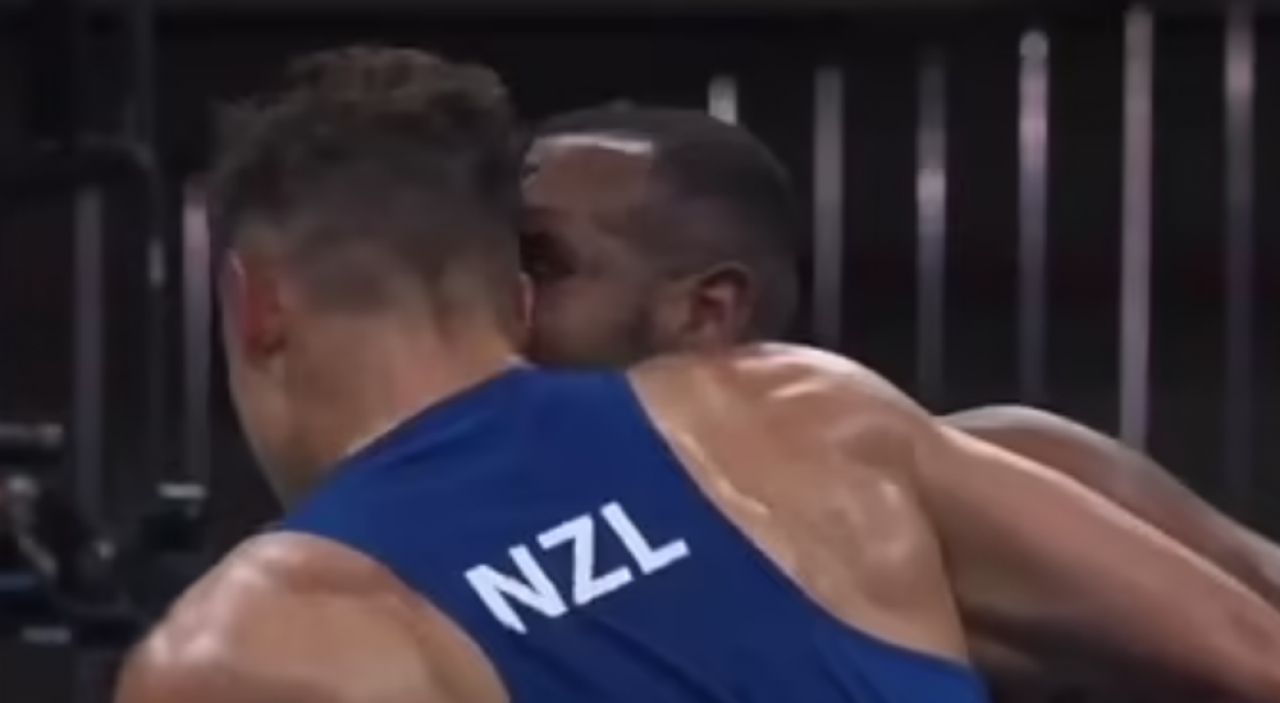 Tyson, tu ești? Gestul ciudat al unui boxer la Jocurile Olimpice_2