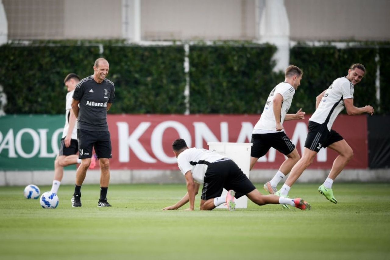Prima conferință de presă a lui Allegri de când s-a întors la Juventus! Ce a spus despre viitorul lui Cristiano Ronaldo_5