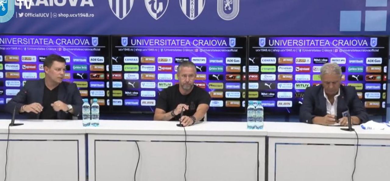 Reacția lui Reghecampf când a fost întrebat dacă a fost ofertat de FCSB! Ce a spus antrenorul despre Gigi Becali_1