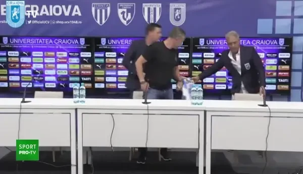 Prima declarație a lui Reghecampf ca antrenor al Universității Craiova! Ce obiective i-a fixat Rotaru noului tehnician