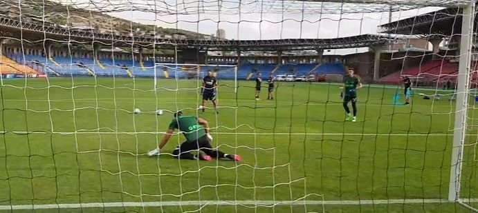 FCSB a ajuns în Armenia! Imagini de la primul antrenament al „roș-albaștrilor”, înaintea duelului cu Karagandy_4
