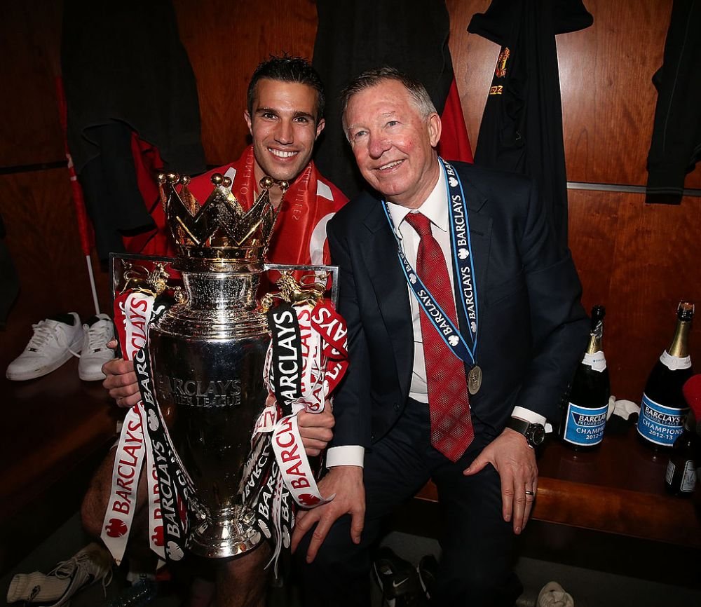 „Succes în acest sezon, fiule!” :) Van Persie a făcut senzație pe internet cu reacția sa_6
