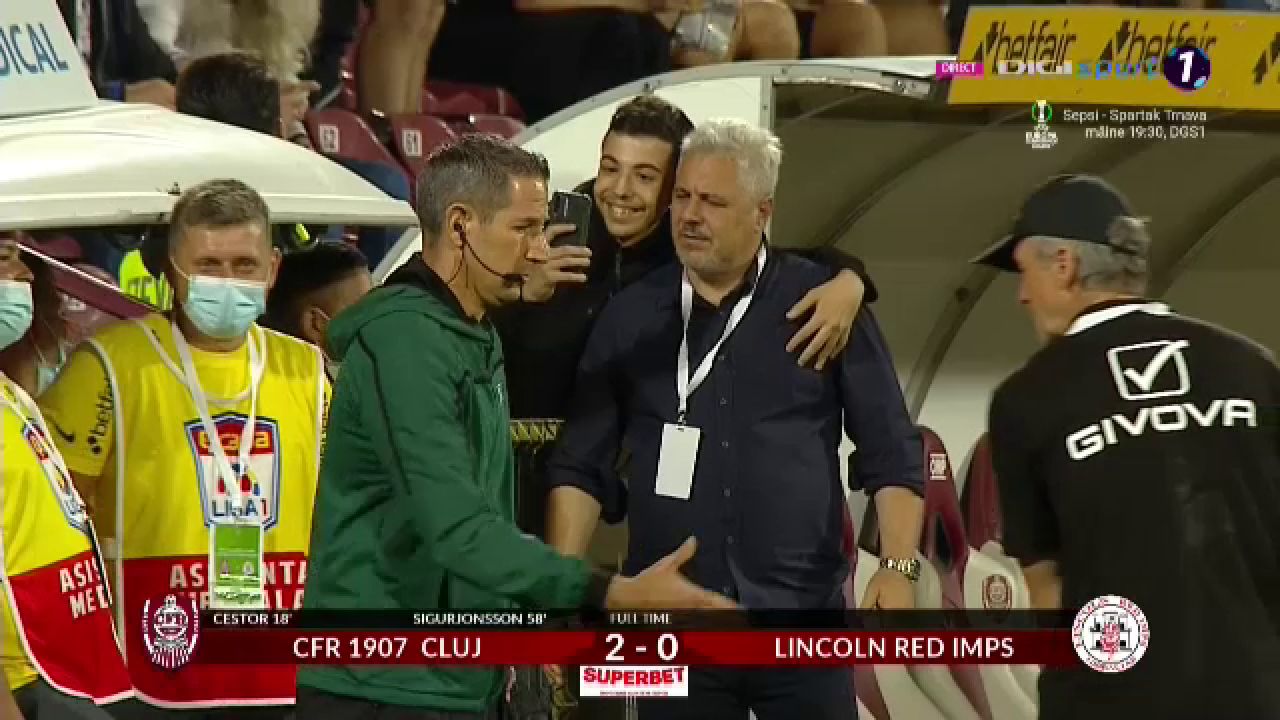 FOTO | Gestul făcut de Șumudică imediat după fluierul final. Cum a fost surprins tehnicianul ardelenilor_5