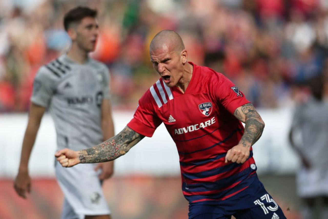 Ondrasek nu duce lipsă de oferte! Unde ar putea ajunge atacantul pe care Becali îl vrea plecat de la FCSB_4