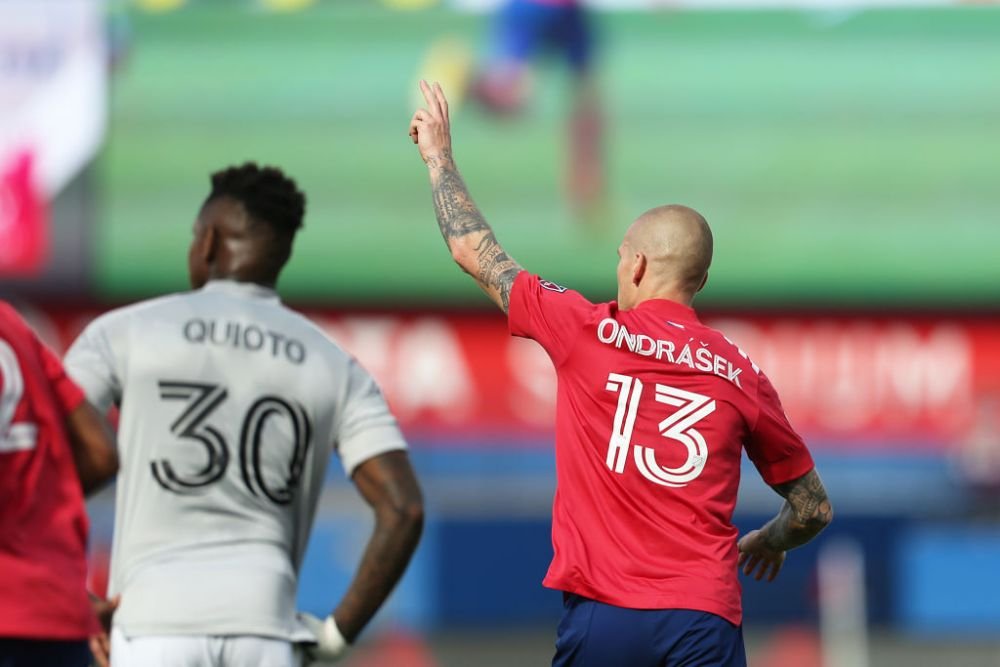 Ondrasek nu duce lipsă de oferte! Unde ar putea ajunge atacantul pe care Becali îl vrea plecat de la FCSB_6