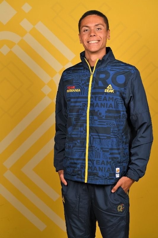 „Sunt onorat de prietenia voastră, a românilor răspândiți pe tot globul!” David Popovici, mesaj emoționant_10